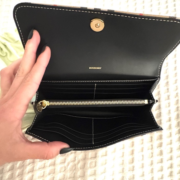 Burberry HALTON Vintage Check Wallet - Picture 4 of 9